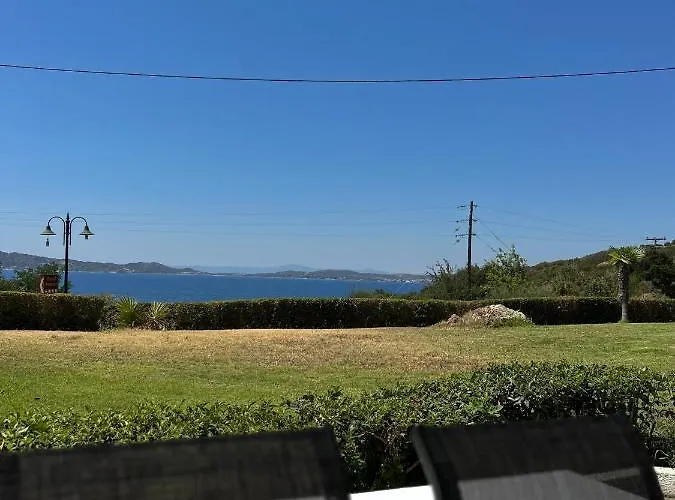 Κατάλυμα Στην Ουρανούπολη