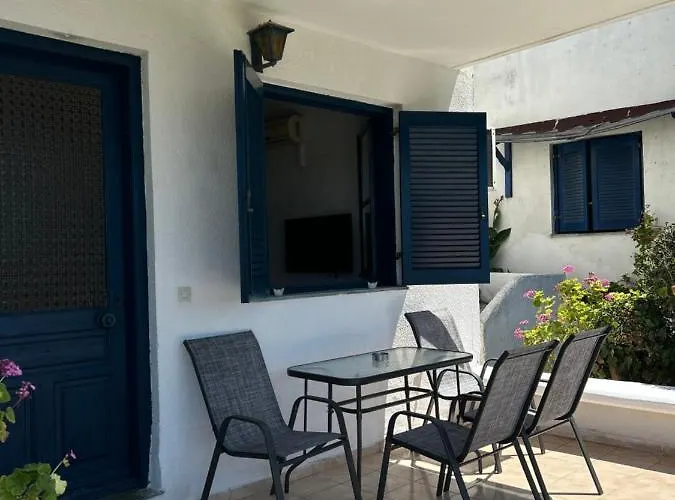 Κατάλυμα Στην Ουρανούπολη